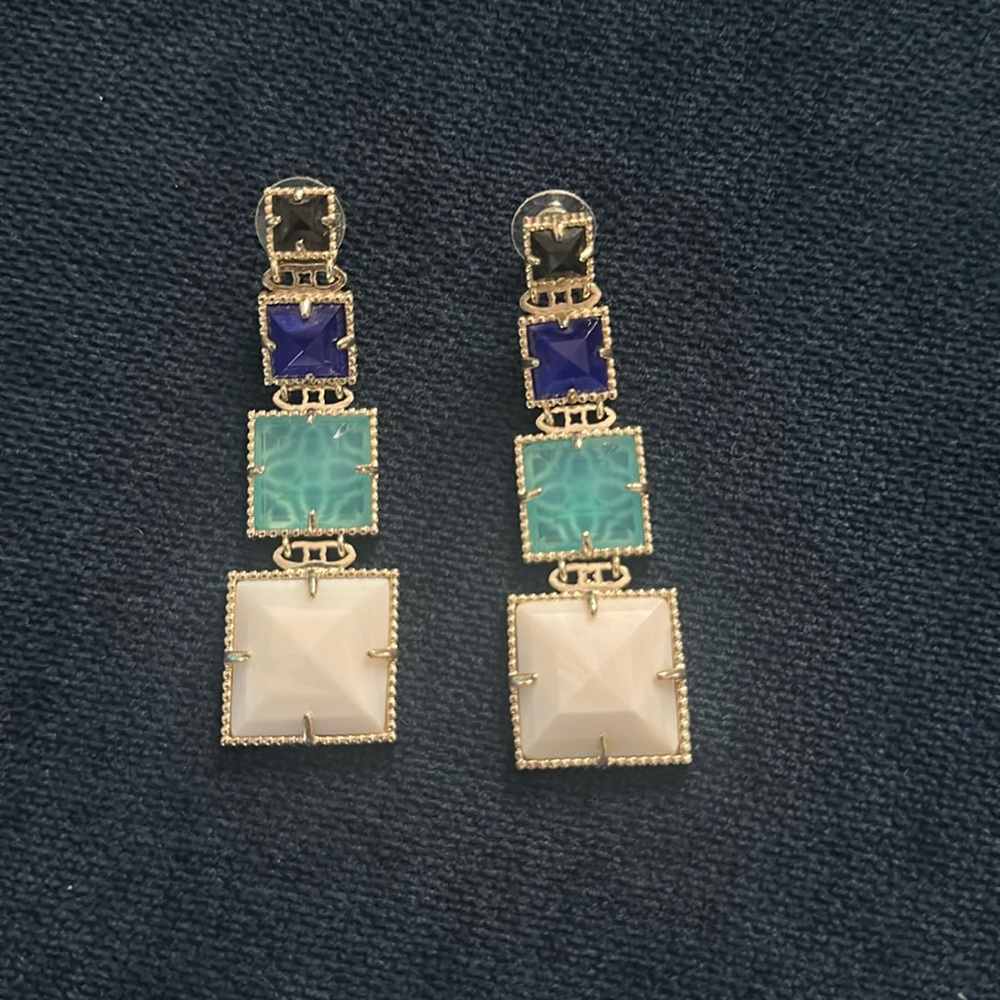 Kendra Scott Rare Retired Serena Earrings